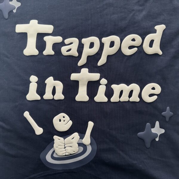 Broken Planet Trapped in Time T-shirts